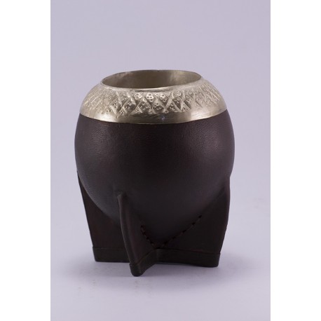 Mate forrado en cuero
