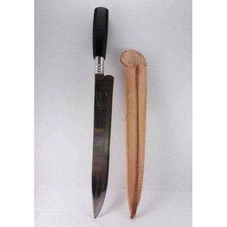 Cuchillo y vaina en cuero N 24