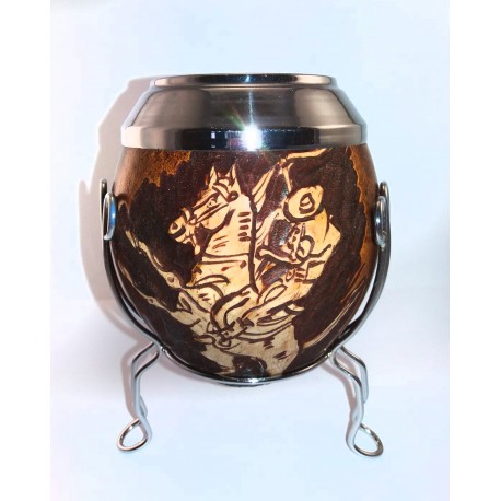 Porongo tallado con soporte de metal